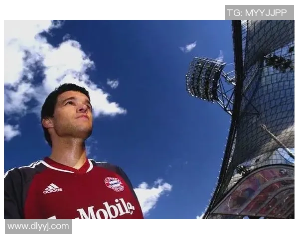 你喜欢的足球明星有哪些他们的故事和成就让你印象深刻吗